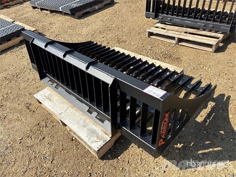 PABREAK GB130 72 in Skeleton Skid Steer Bucket (Un Godet