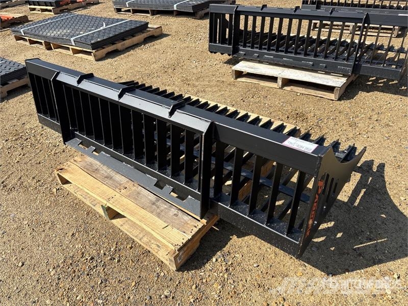 PABREAK GB130 80 in Skeleton Skid Steer Bucket (Un Godet