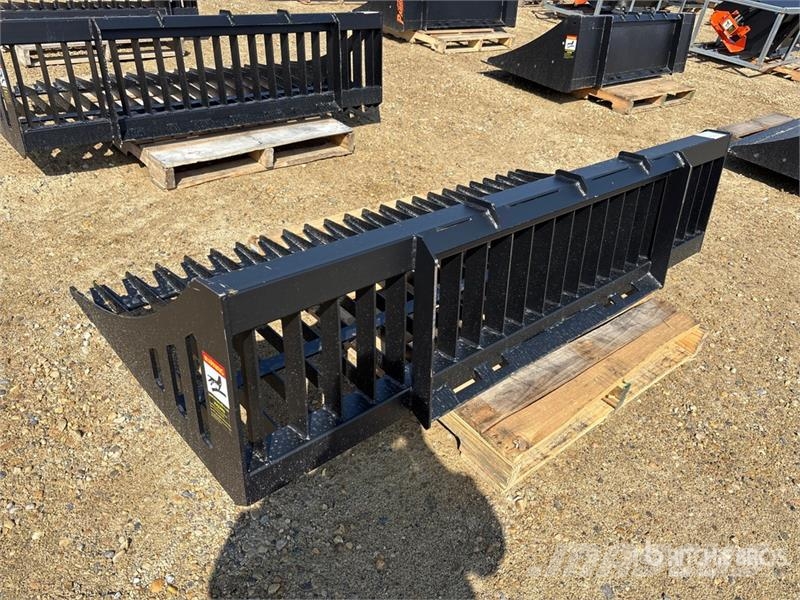 PABREAK GB130 80 in Skeleton Skid Steer Bucket (Un Godet