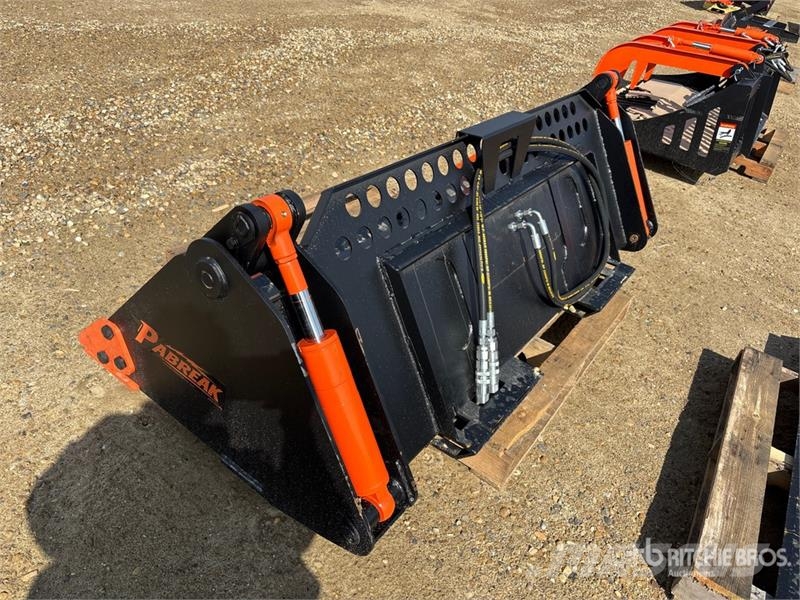 PABREAK GB150 72 in Multi-Purpose Skid Steer Bucke Godet