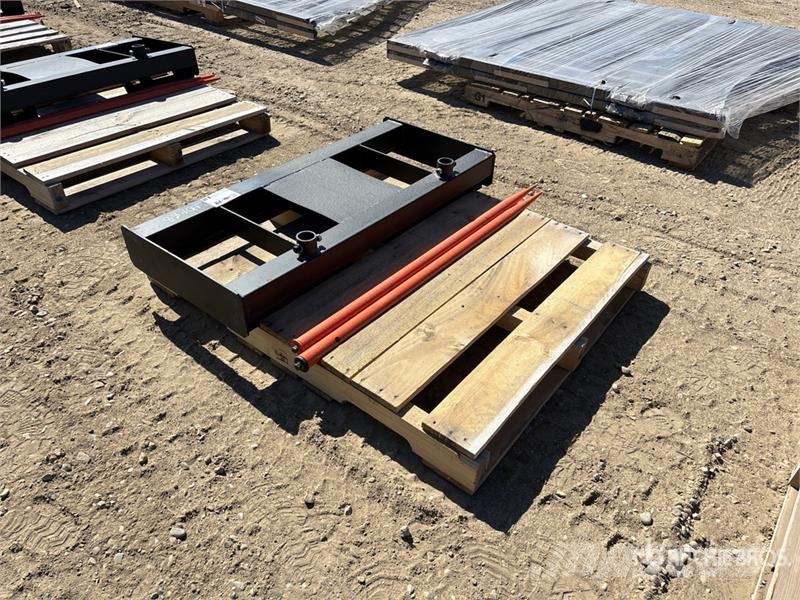PABREAK GCC56 45 in Skid Steer Bale Spear Drugi deli