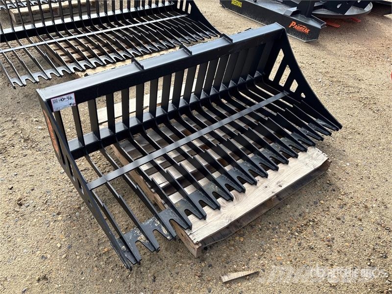 PABREAK RB110 64 in Skeleton Skid Steer Bucket (Un Godet