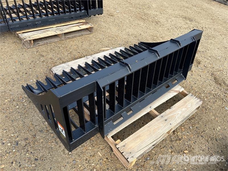 PABREAK RB110 64 in Skeleton Skid Steer Bucket (Un Godet