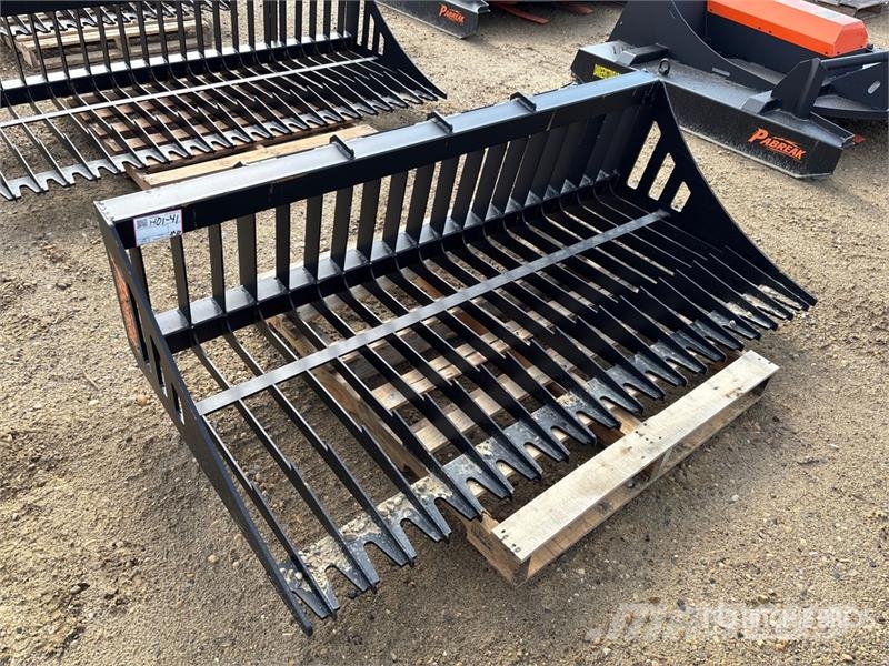 PABREAK RB130 72 in Skeleton Skid Steer Bucket (Un Godet