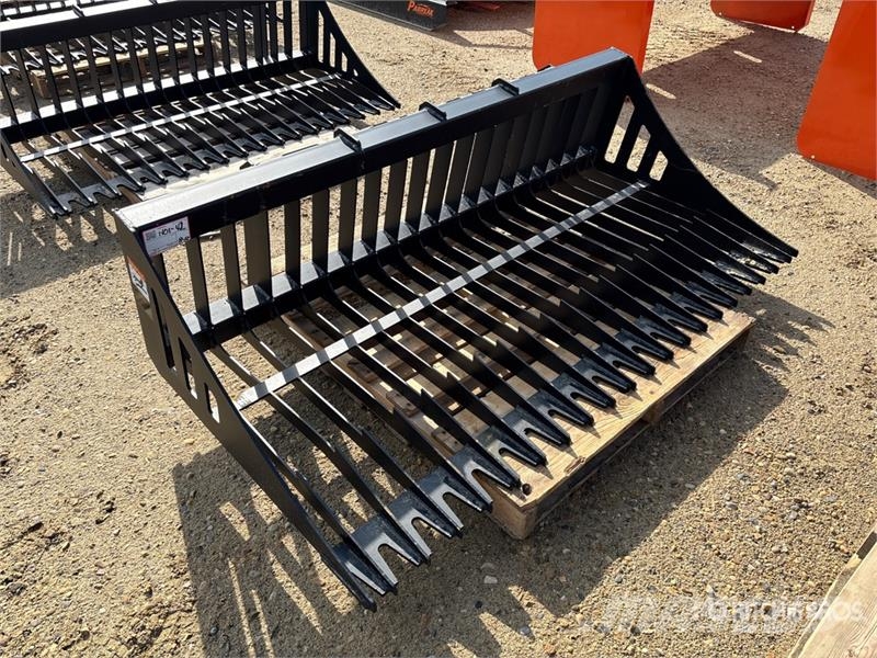 PABREAK RB130 72 in Skeleton Skid Steer Bucket (Un Godet