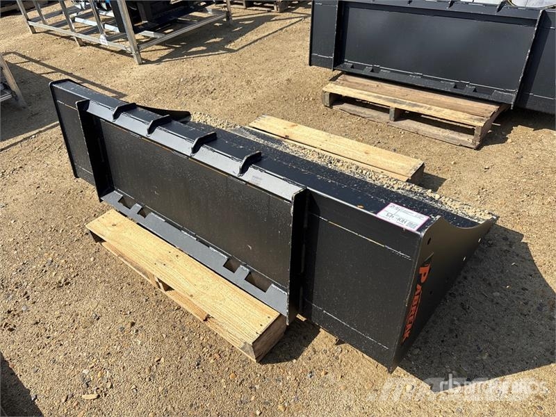 PABREAK RB130 72 in Skid Steer Bucket (Unused) Godet