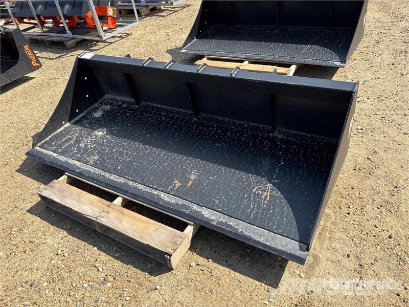 PABREAK RB140 80 in Skid Steer Bucket (Unused) Godet