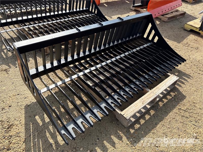 PABREAK RB140 80 in Skeleton Skid Steer Bucket (Un Godet
