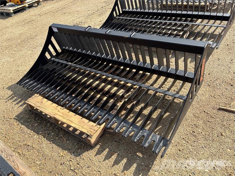 PABREAK RB140 84 in Skeleton Skid Steer Bucket (Un Godet