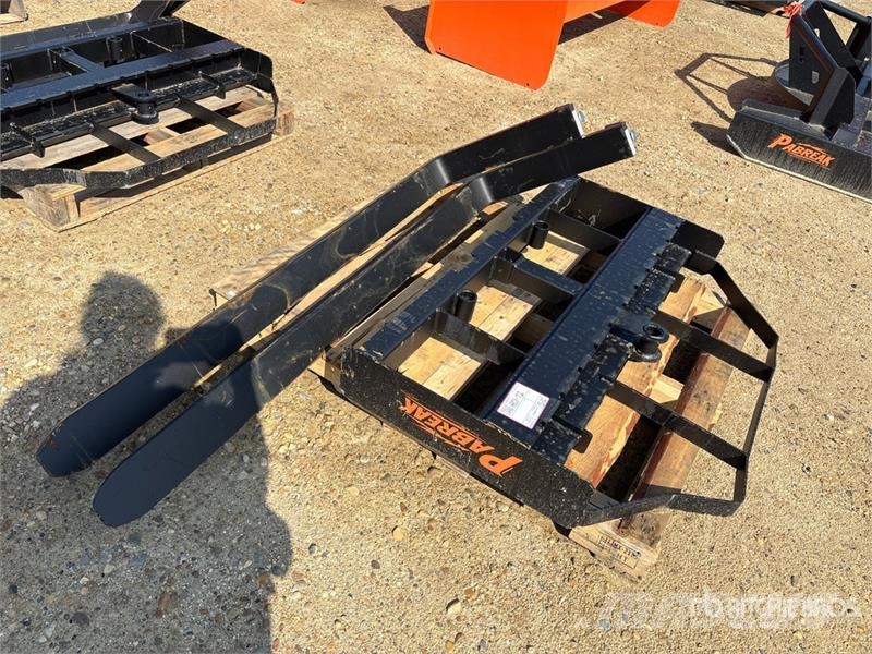  PABREAK SSF120 60 in Skid Steer Forks (Unused) Gabeln