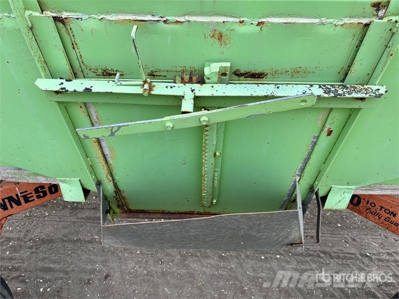 Parker 250 bu Grain Wagon مقطورة حبوب