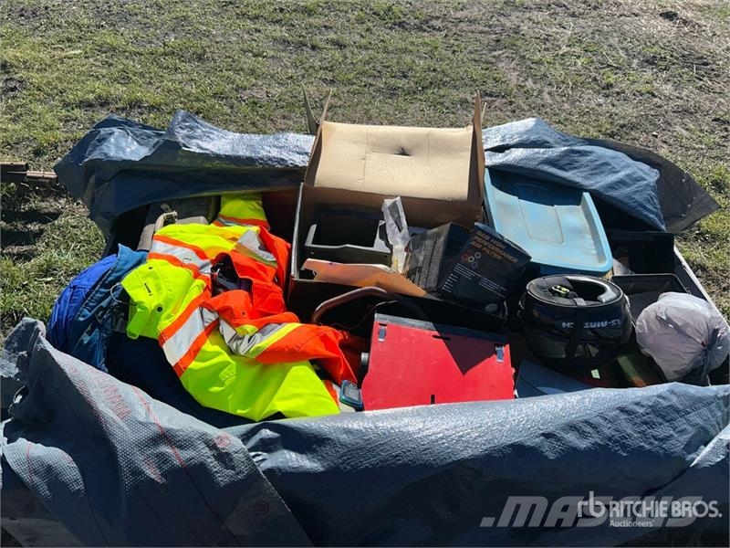 Parking Heater 12 Volt, Hi-Vis Vest, Tool Case, Pl Andre komponenter