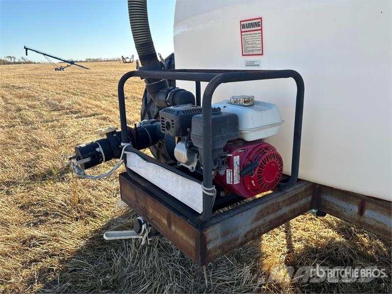 Pattison 2150 2500 gal Tow-Behind Fertilizer Cart Esparcidoras de minerales