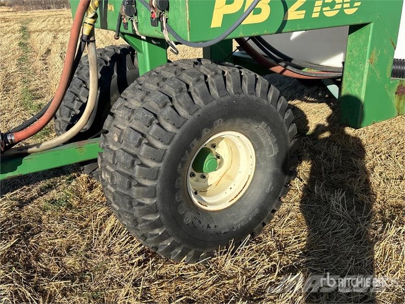 Pattison 2150 2500 gal Tow-Behind Fertilizer Cart Esparcidoras de minerales