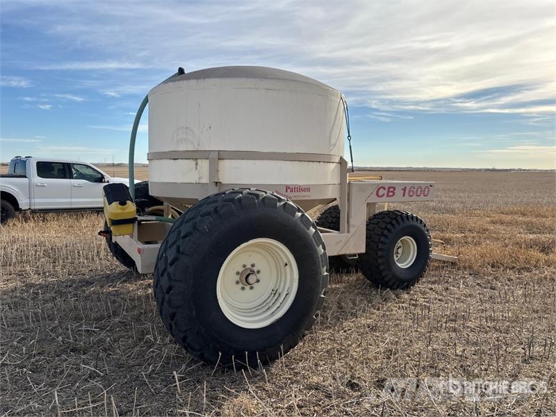 Pattison CB 1600 1600 gal Tow-Behind Liquid Fertil Mineral spreaders