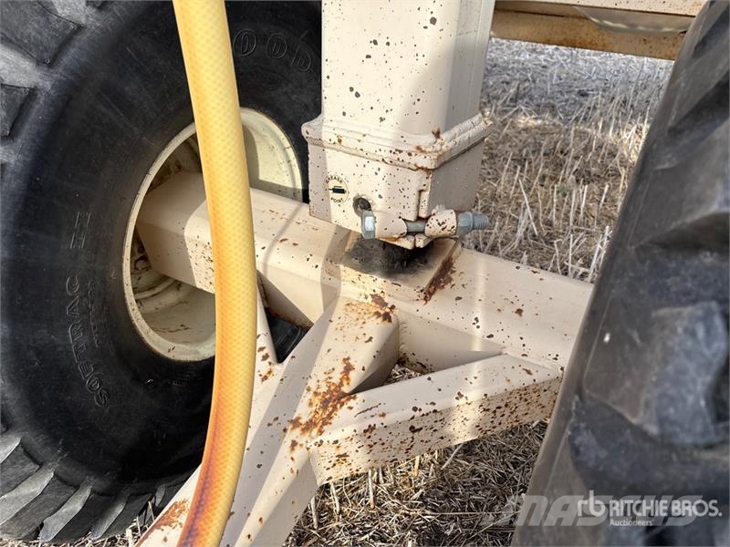 Pattison CB 1600 1600 gal Tow-Behind Liquid Fertil Mineral spreaders
