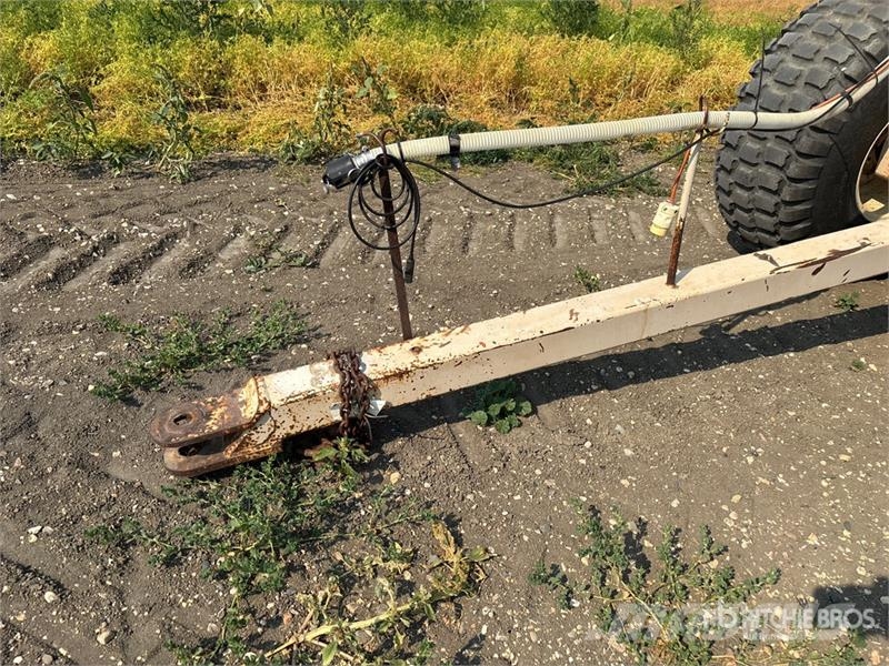 Pattison CB1300 1300 gal Tow-Behind Liquid Fertili Trosilniki mineralnega gnojila