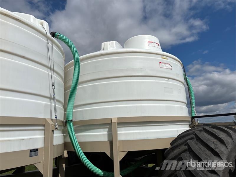 Pattison PLS5210 5200 gal Tow-Behind Fertilizer Ca Trosilniki mineralnega gnojila