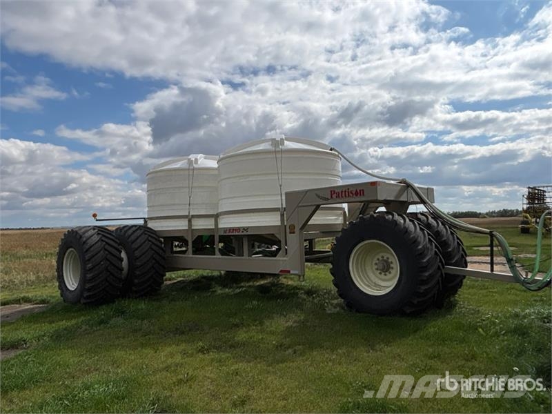 Pattison PLS5210 5200 gal Tow-Behind Fertilizer Ca Trosilniki mineralnega gnojila