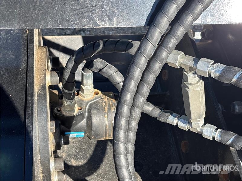  PC71 71 in Skid Steer Plate Compactor Виброплиты и вибротрамбовки