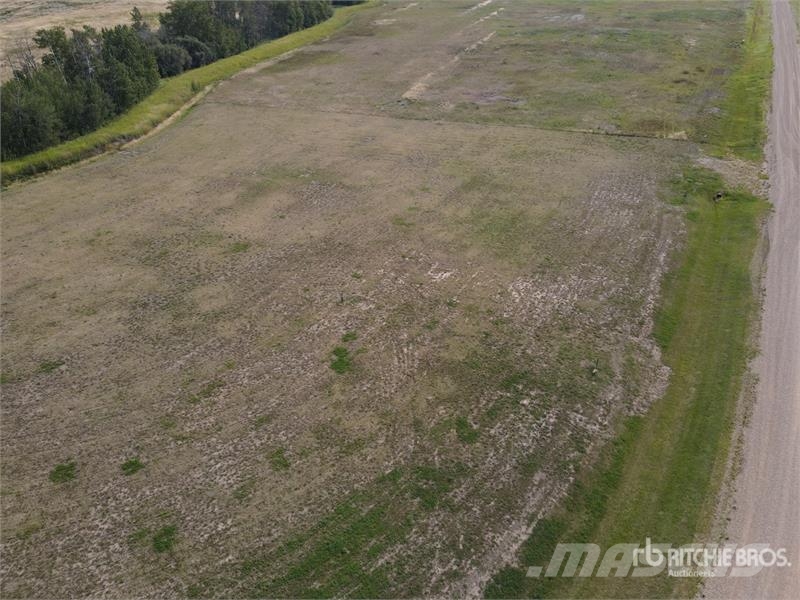Peace River, AB Bouchard Rd at Woods Rd 2.55 +/- A Muu