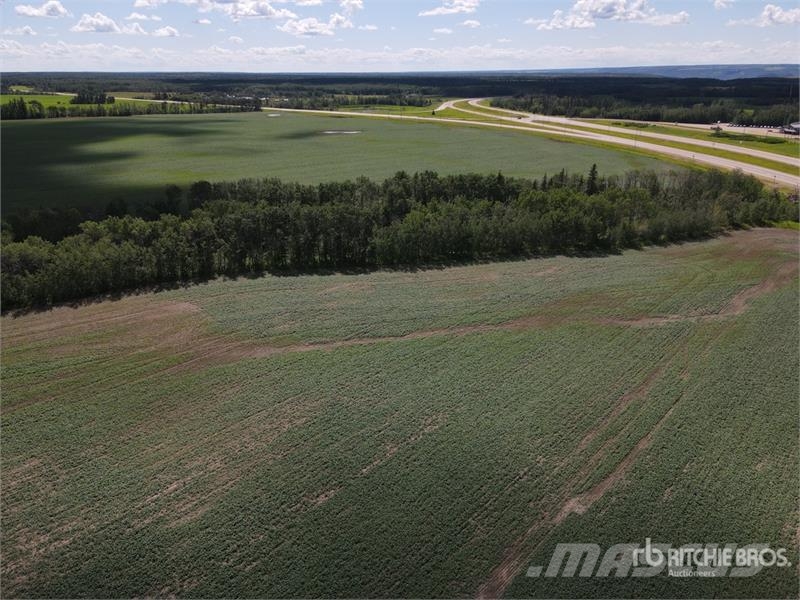  Peace River, AB NW 10-85-20-W5 133.62 +/- Acres on Agricoltura - Altro