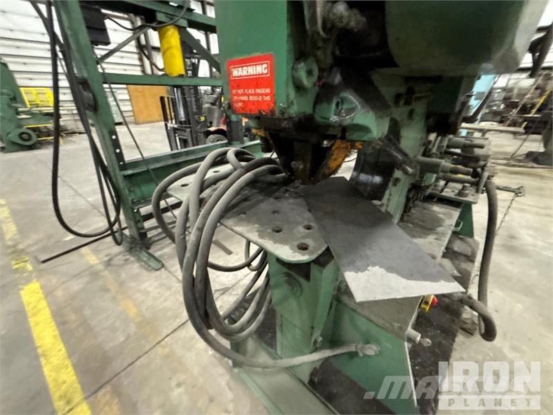 Peddinghaus Model 210 Super 13 Electric Steel Punching Shear Otros
