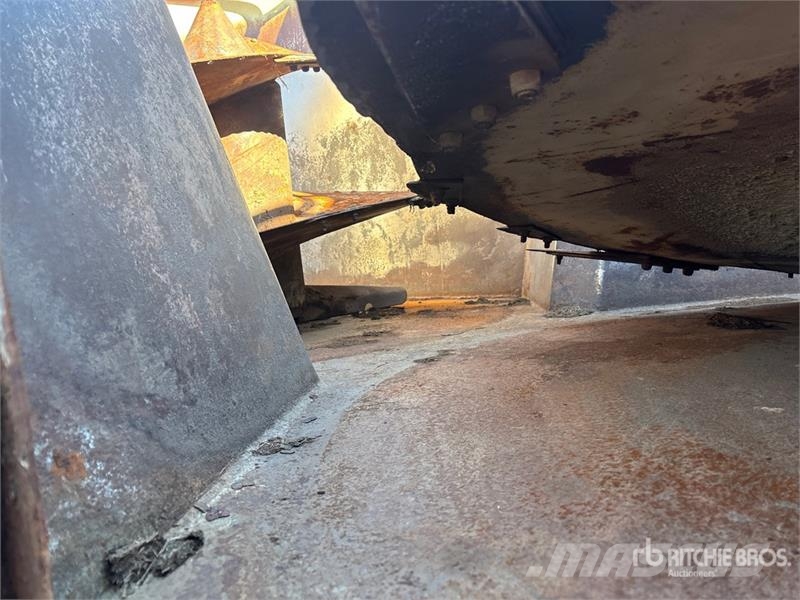 Peecon TMR 24M3E Feed Wagon Mixer feeders