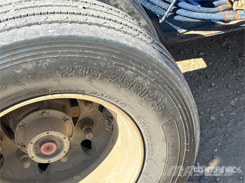 Peerless 16-Wheel Low-Pro Heavy-Haul Jeep Další přívěsy