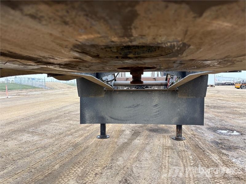 Peerless 32 ft Super B-Train Lead Hayrack Log Trailer مقطورات أشجار