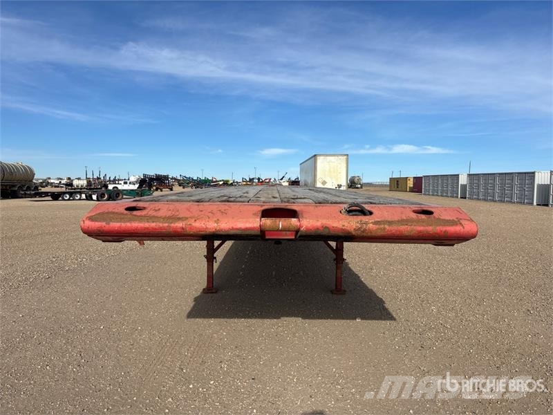 Peerless 48 ft Tri/A Flatbed Oilfield Trailer Macchine utensili