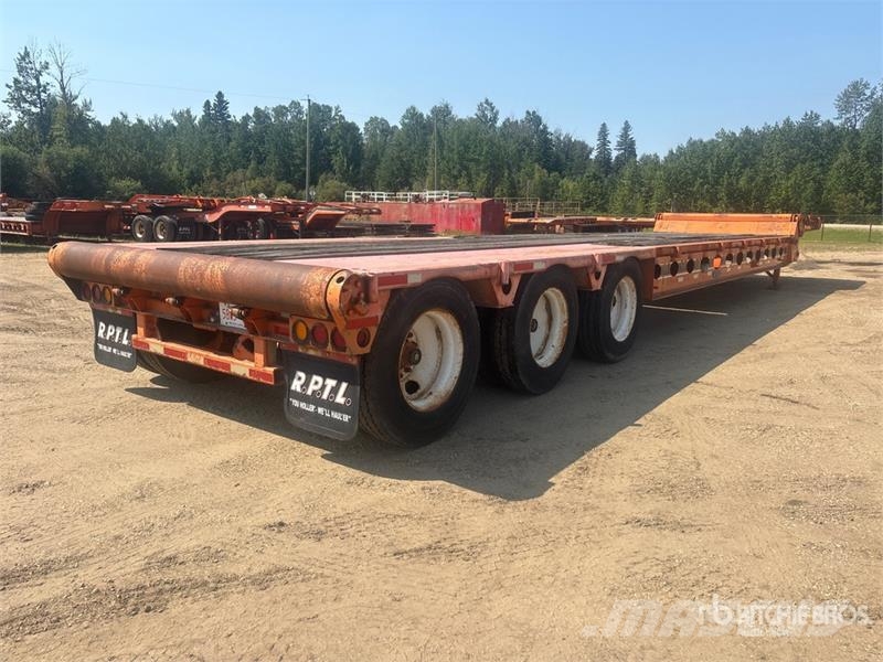 Peerless 52 ft Tri/A Folding Neck Trailer Tieflader