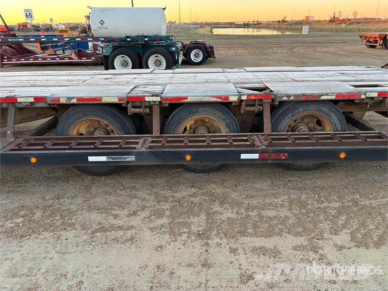 Peerless 53 ft Sprayer Transport Trailer Інші причепи