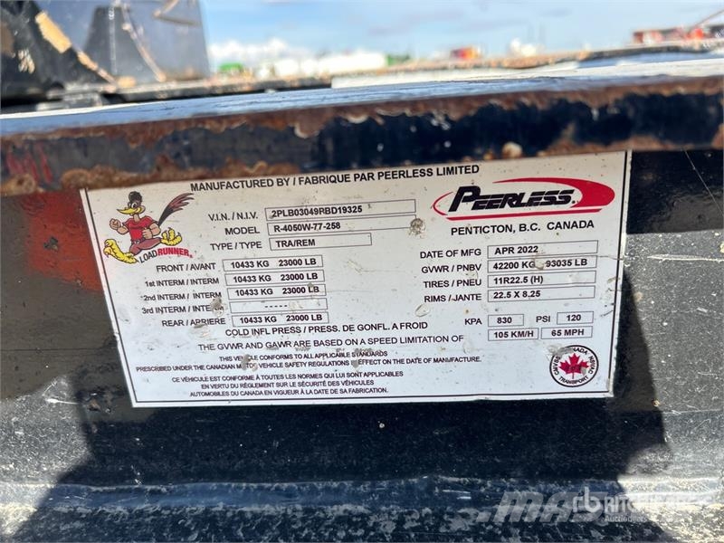 Peerless R-4050W-77-258 30 ft Quad/A Short Wood Log Trailer Tømmerhengere