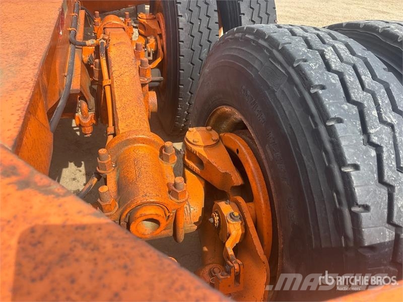 Peerless T/A Booster Axle مقطورات أخرى