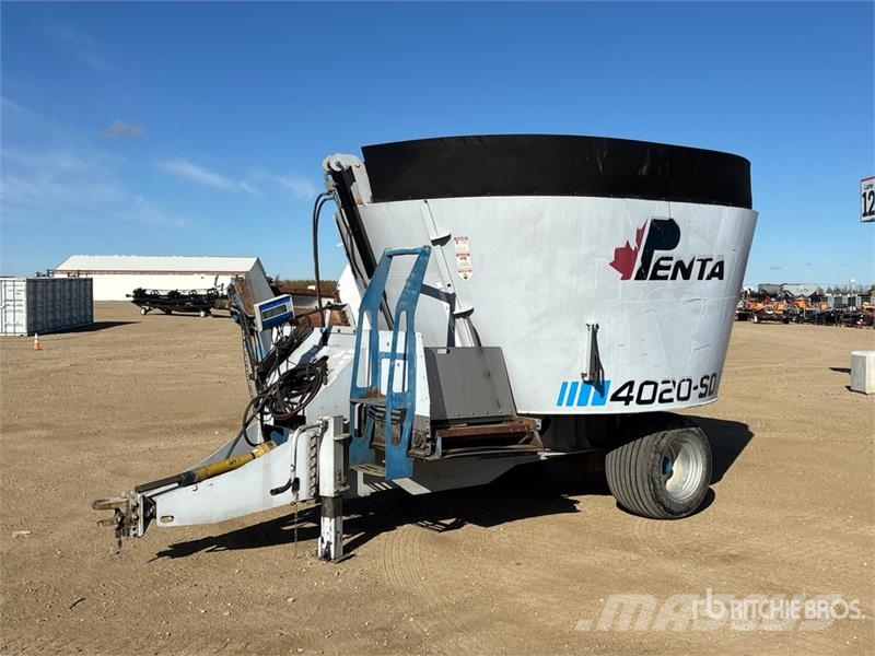 Penta 4020SD Vertical Feed Mixer Mikser hranilice