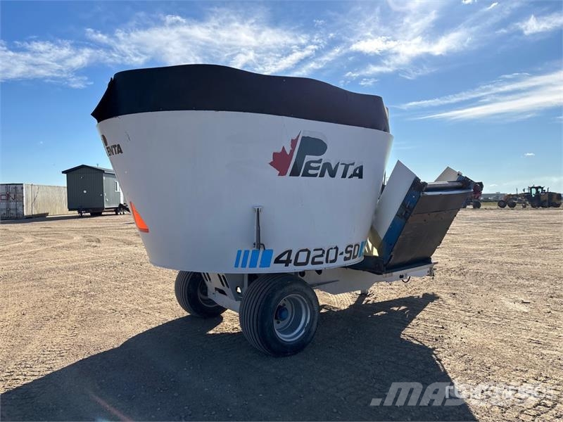 Penta 4020SD Vertical Feed Mixer Mikser hranilice