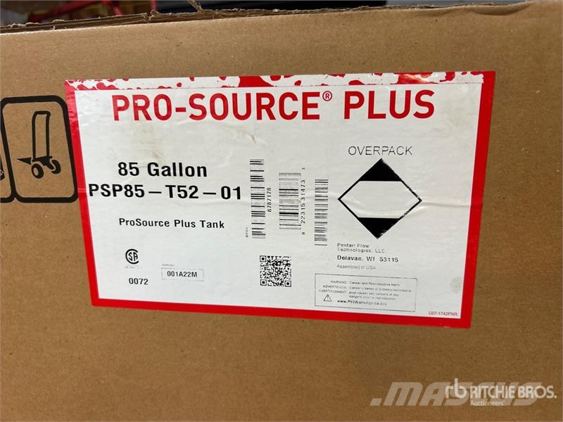  PENTAIR 85 gal Water Tank Drivstoff og additiv tanker