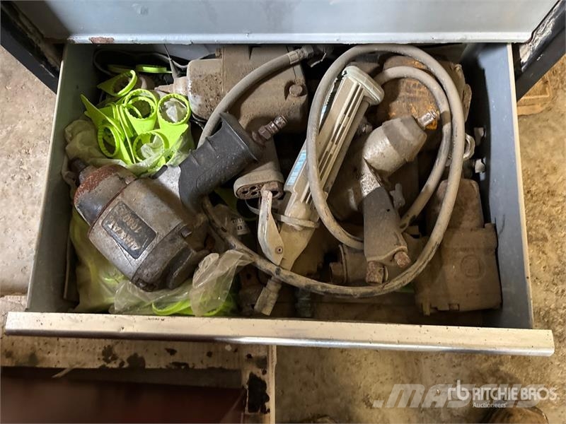  Performance Tool Box Строителство - Други
