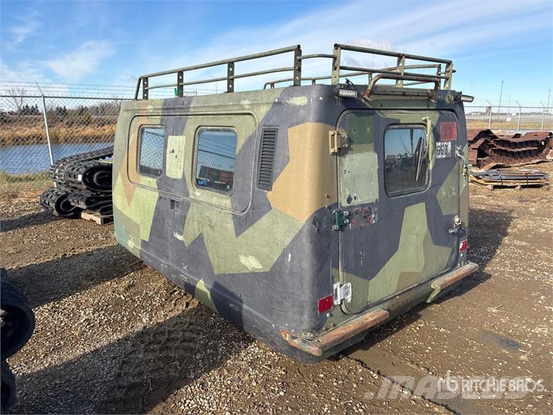 Personnel Carrier Body مكونات أخرى