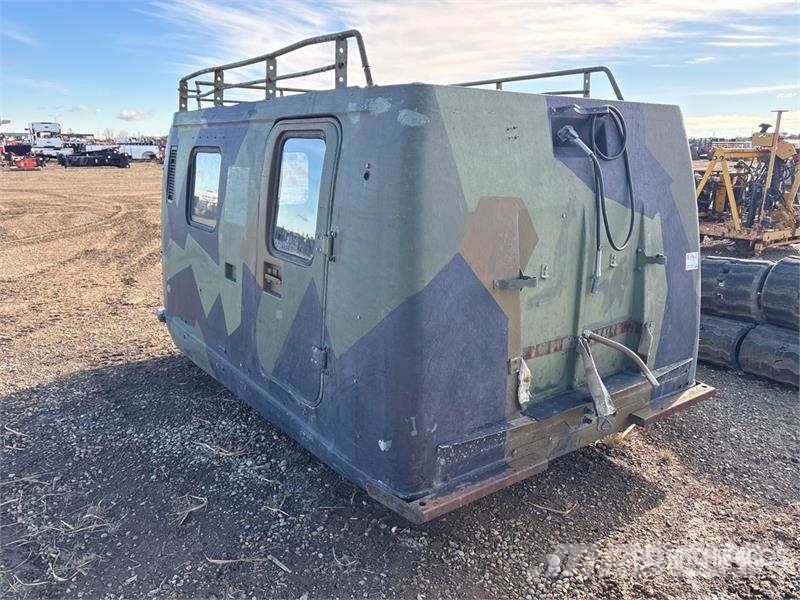  Personnel Carrier Body مكونات أخرى