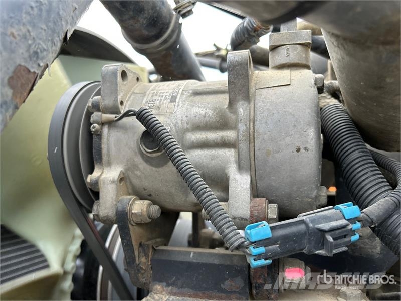 Peterbilt 330 Kabine i unutrašnjost