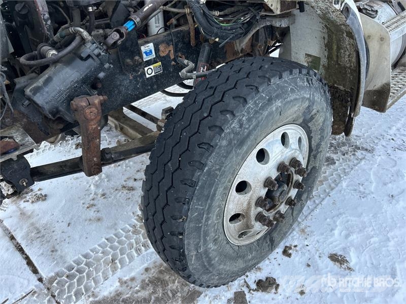 Peterbilt 330 Kabine i unutrašnjost