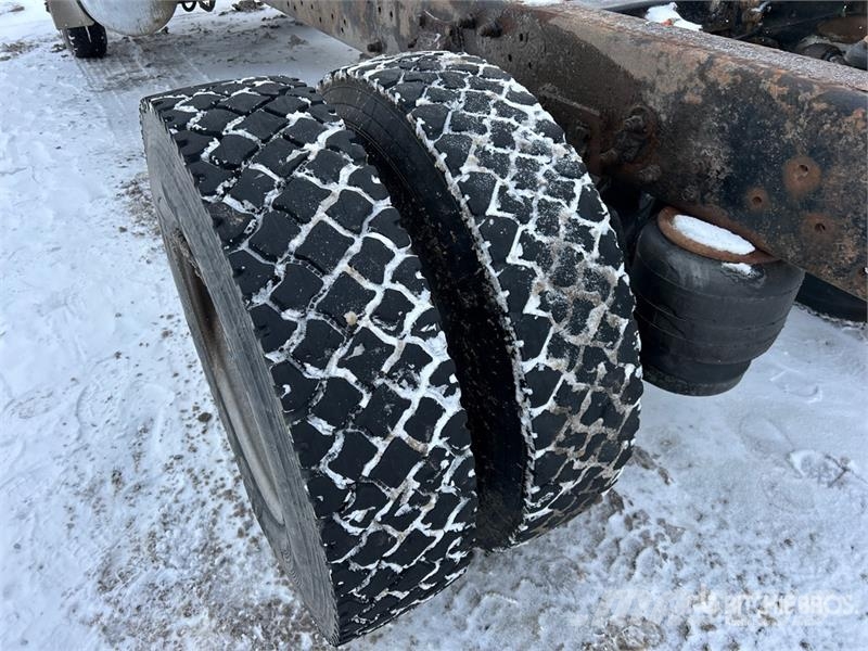 Peterbilt 330 Kabine i unutrašnjost