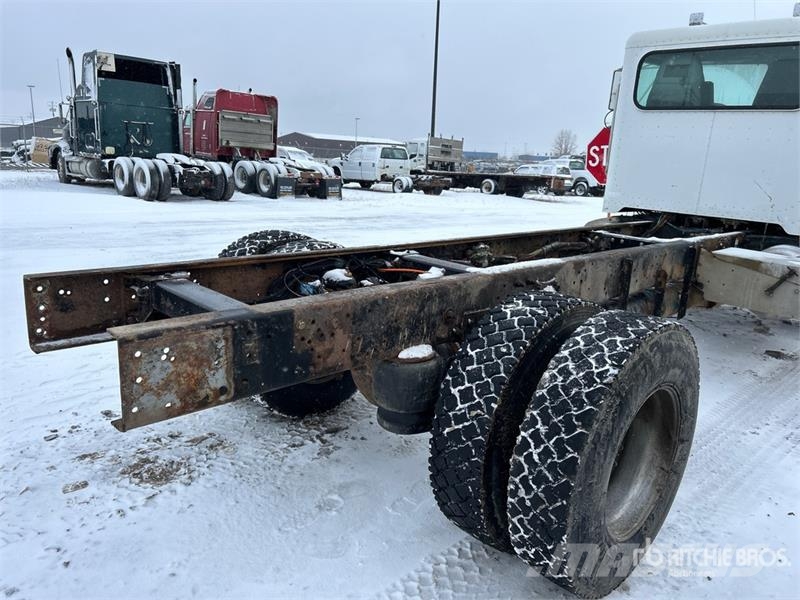 Peterbilt 330 Kabine i unutrašnjost