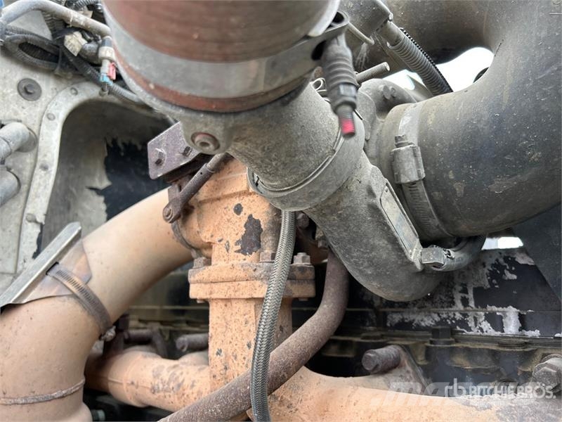 Peterbilt 330 Kabine i unutrašnjost