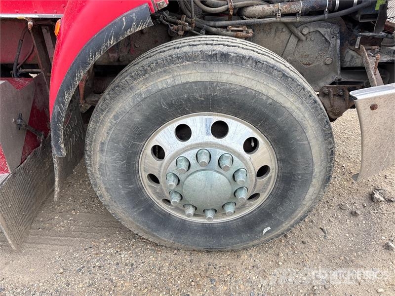 Peterbilt 335 Recovery vozila