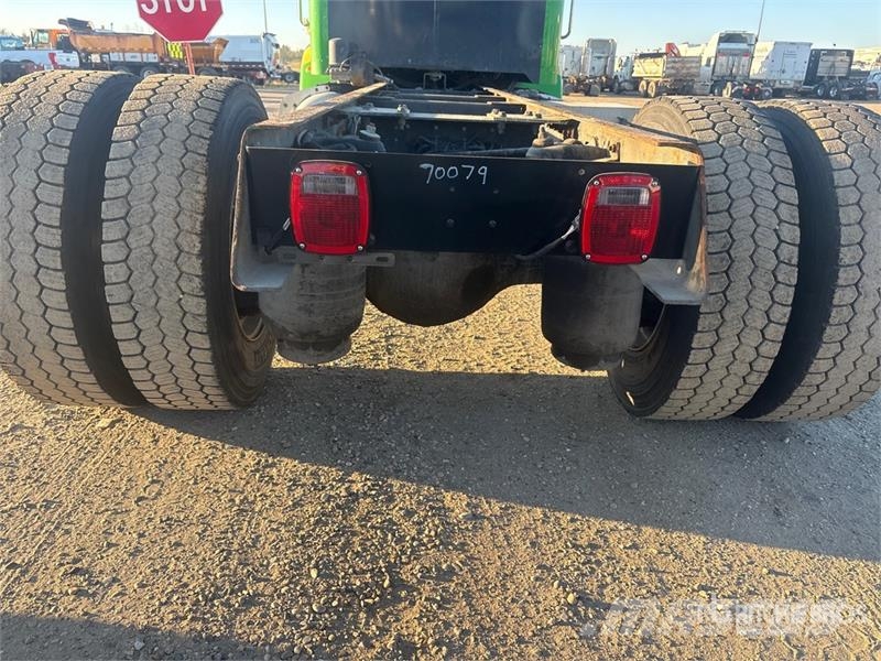 Peterbilt 337 Кабины