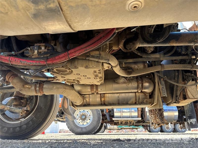 Peterbilt 337 مركبات الأغراض العامة