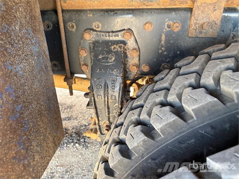 Peterbilt 337 مركبات الأغراض العامة